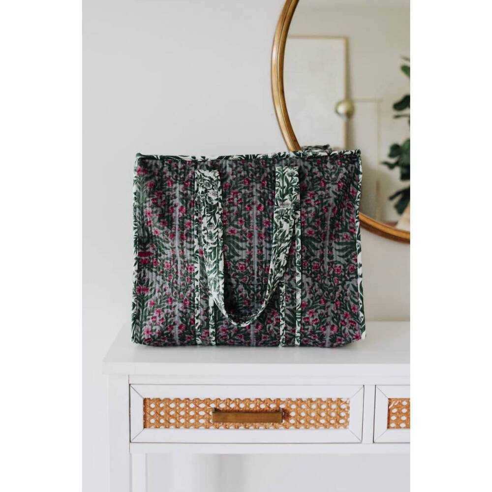 NEW CROWNED FREE women's quilted market bag in moss and petal